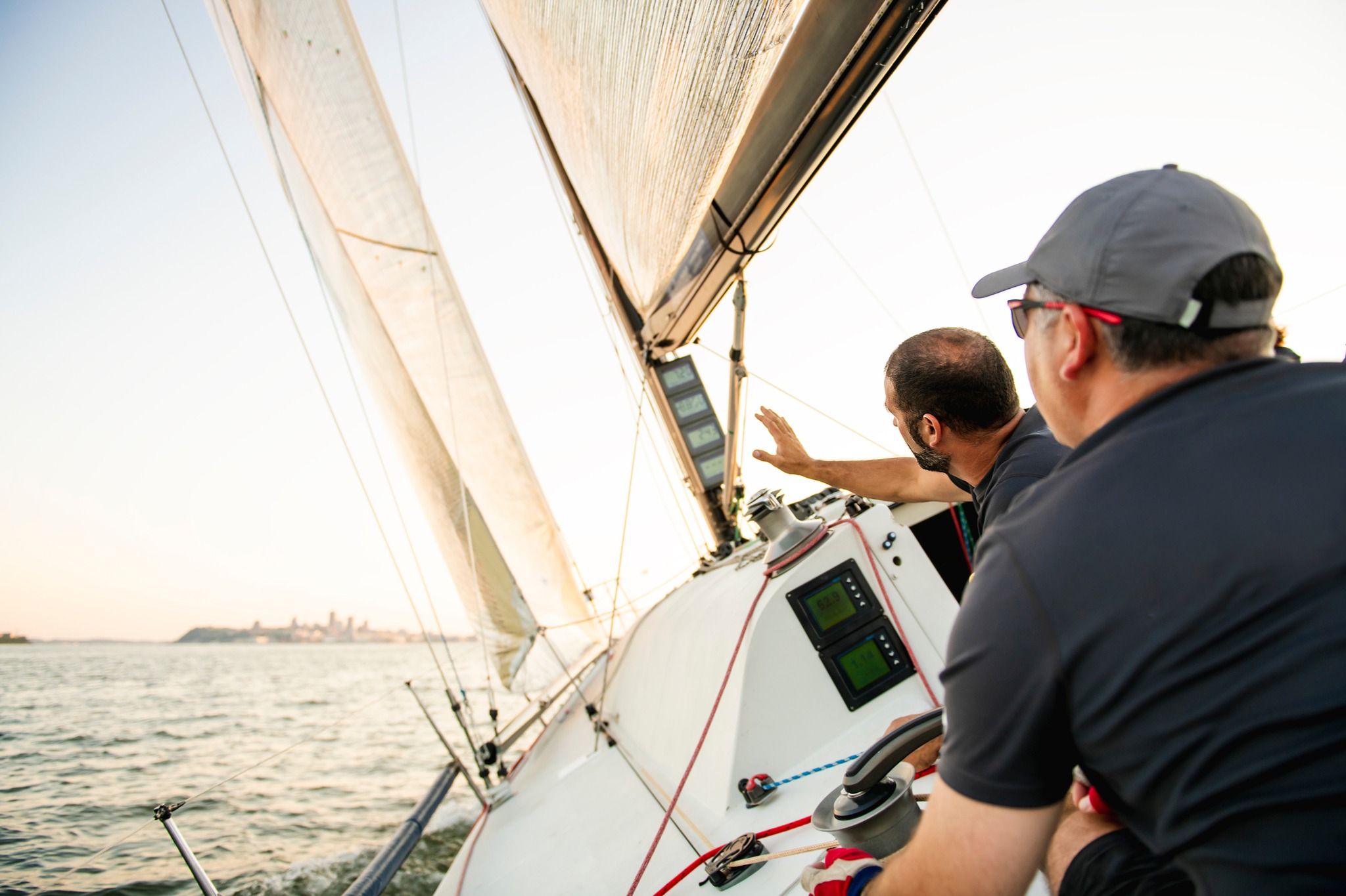 southern cross yachting sailing lessons